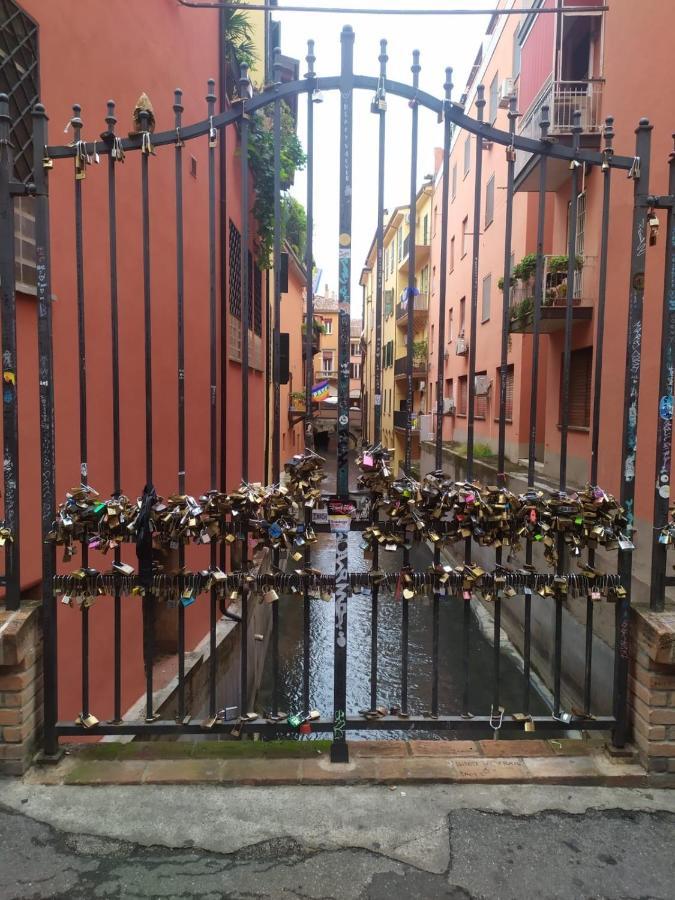 Casa Vacanze Il Canale Bolonia Exterior foto